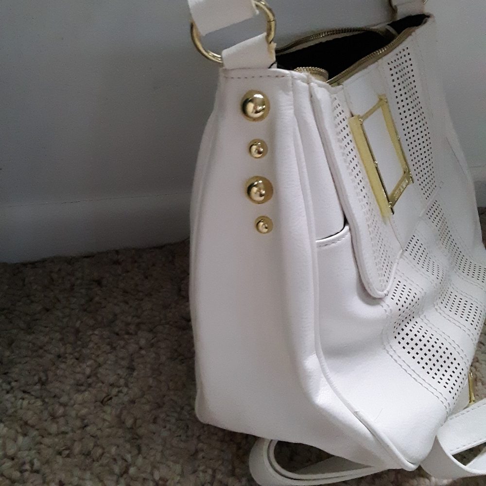 Handbag - Picture 2 of 2